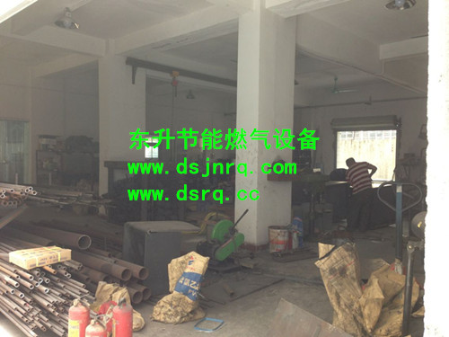 粉色视频下载免费完整版高清中文厂房一角